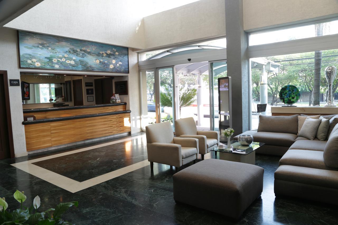 Отель Meson Ejecutivo Guadalajara Minerva - Av Mexico Экстерьер фото